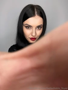 I know you feel mesmerised by my beauty and power losing yourself in