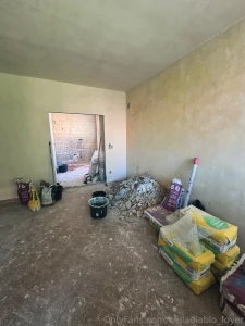 If i get quiet it s because i m busy reconstruction of my flat is very