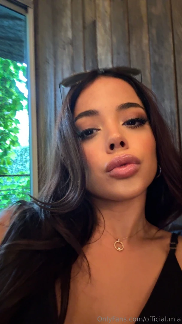 I feel very sexy today part 3 