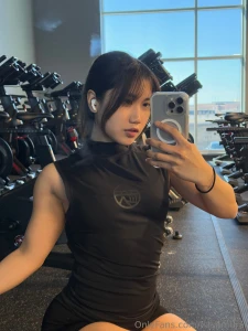 Btw i don t only go to the gym to take pics i ve got some serious