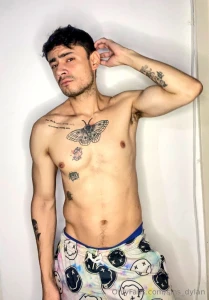 Amo las tangas no s c mo esconde toda mi pija