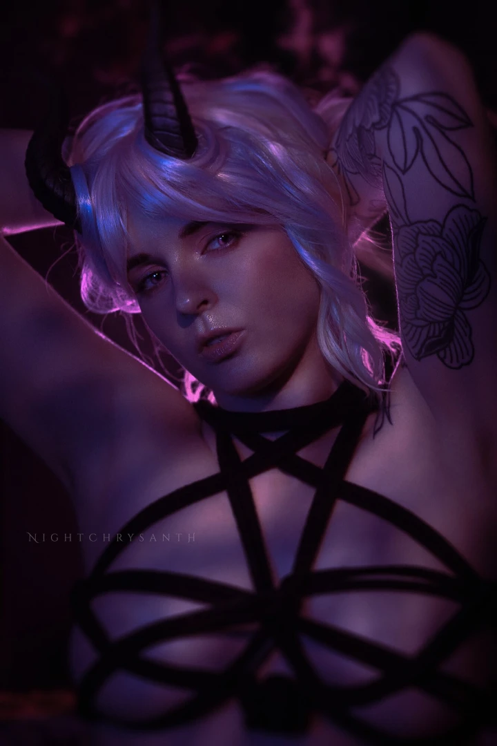 Seductive succubus i put my prints on the kinky exhibition wall today 