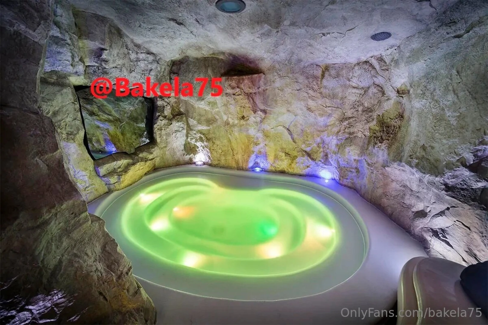 Cerco creator certificata ti per collaborazioni vorrei girare scene part 2 