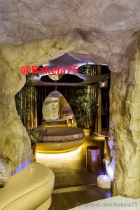 Cerco creator certificata ti per collaborazioni vorrei girare scene part 3