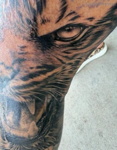 I m getting my ink at the moment been here for hours here s what i part 2