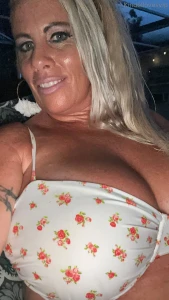 I just took a couple pictures of me sitting in the back pool area in