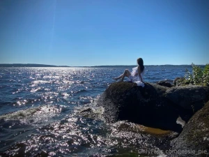 I madly adore walks on the beach when the sea breeze caresses my skin