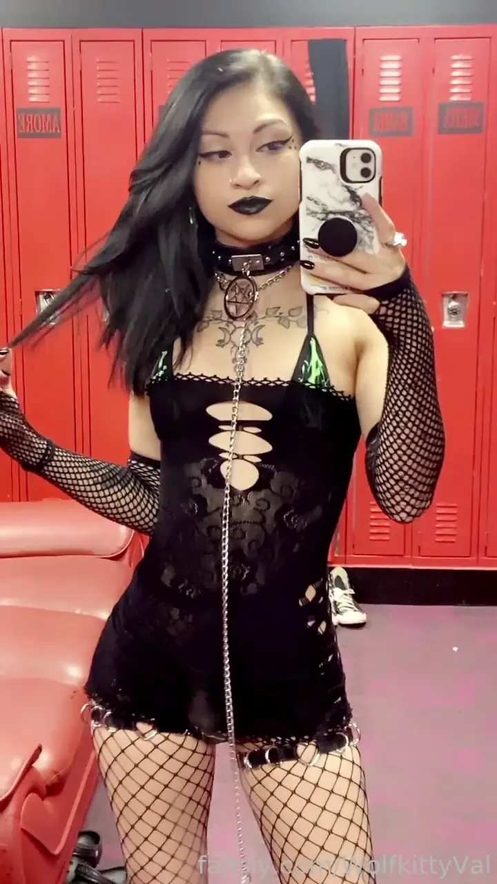 My new dress is so hot n grunge i love it hot sexy grunge egirl girl 