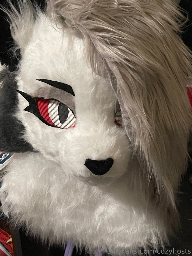 Judgemental glare we ll get pics with her and the others these mexy 