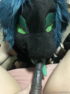 If you wont feed me willingly i ll just make you