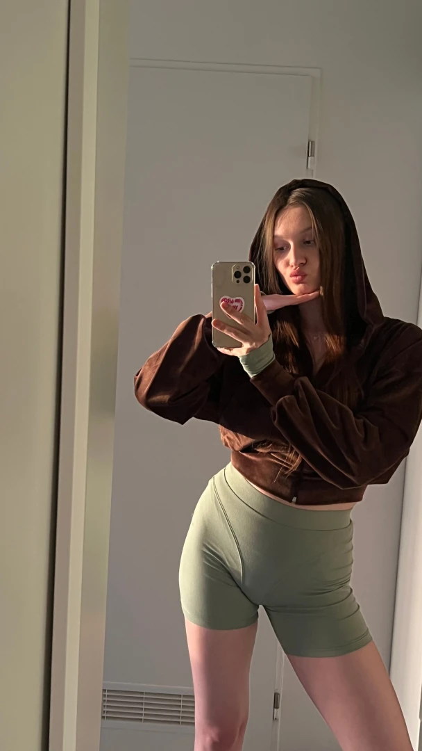 Sometimes me just want to feel that someone is watching and thinking 