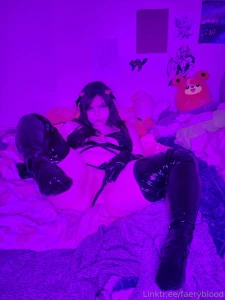 Swipe for pussy pics bow down amp worship me part 2