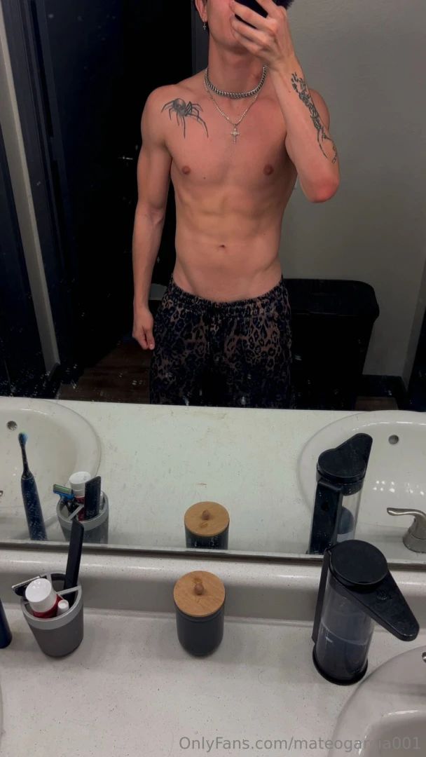 My v-line s cleaner than your thoughts 