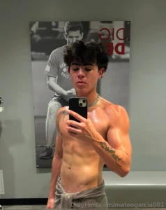 Serving post-workout glow and sultry vibes part 1