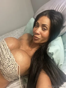 Don t show anyone these selfies part 2