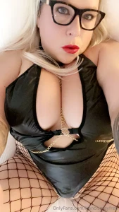 Hey there welcome to my brand new page where the real fun begins enjoy