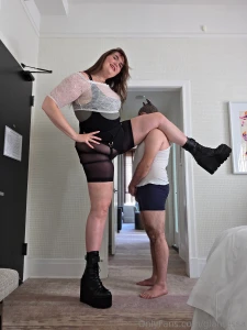 22 photos - comparison lift amp carry and using him as a leg rest 235 part 1