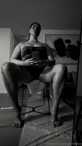 On saturday i did a full moon ritual and was feeling myself quite