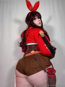 Do i look thicc enough in this cosplay