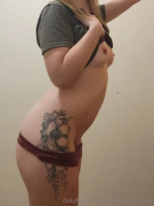 How bout some tittys for your monday part 1