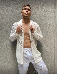 Free subscription he s my friend ethanchasexxx who s ready to blow