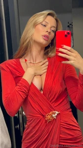 Only giving you a little taste here check your dms if you re craving