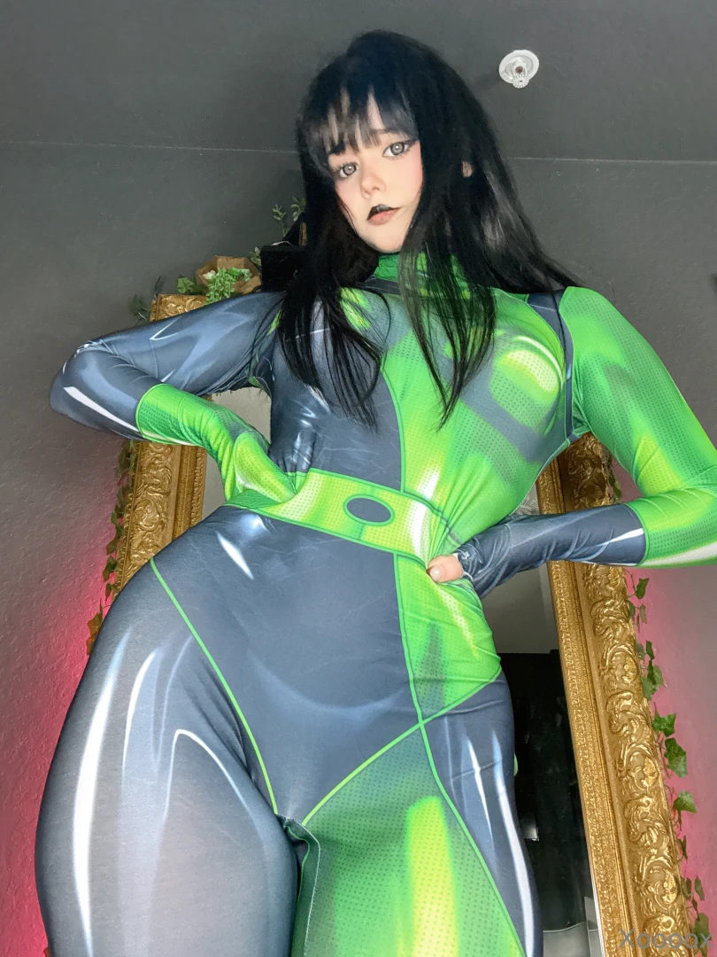 You want to see me without anything 