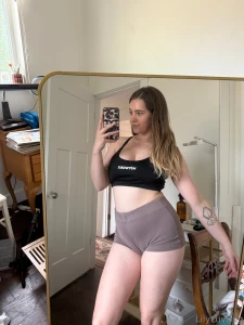 Hi babe happy sunday