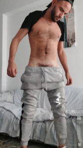 Hairy pubes hairy chest amp too much bulk onlifans com aleklucian