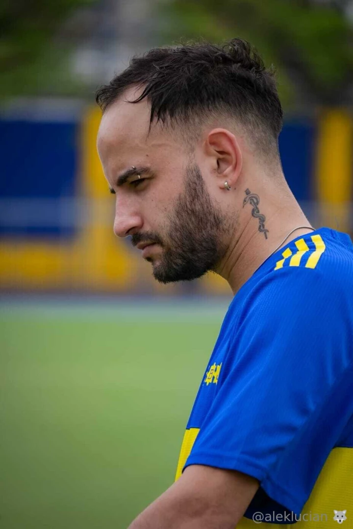 How s everything here have they all left or are there any of us left 