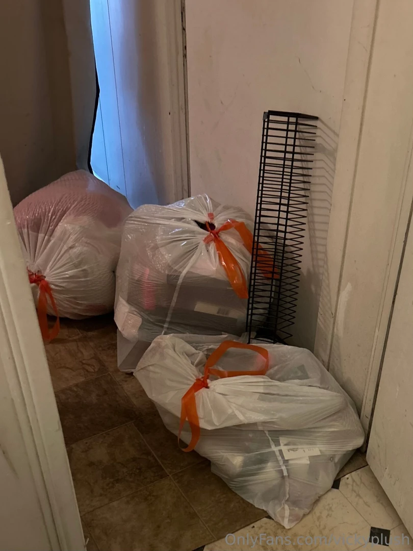 Maybe this is a very random post but i will post it anyways yesterday part 1 