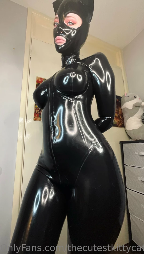 Do you like a full latex look part 8 