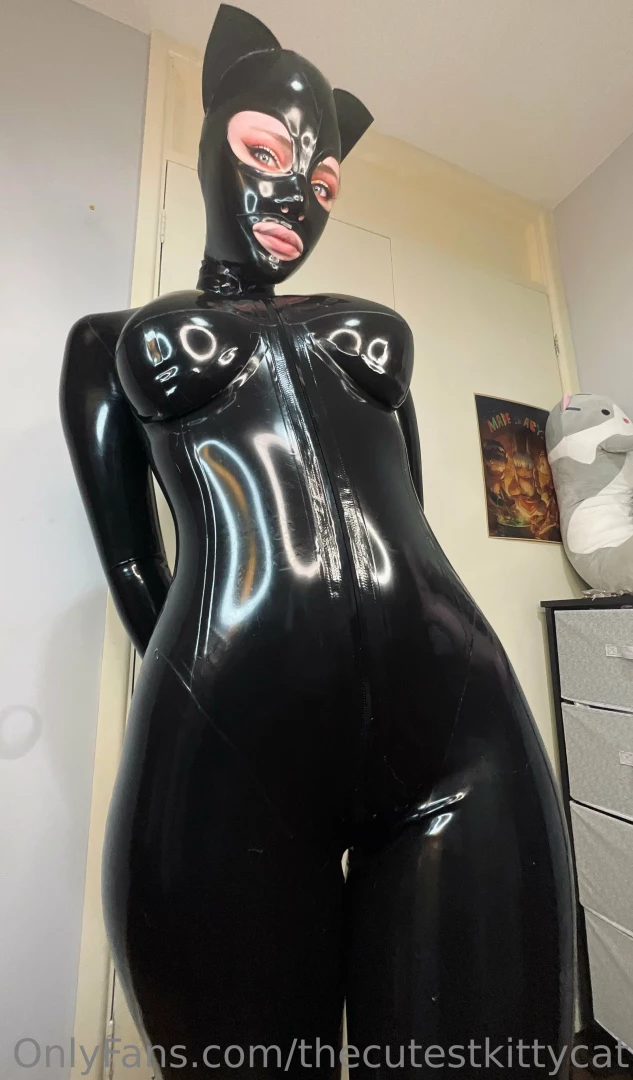 Do you like a full latex look part 13 