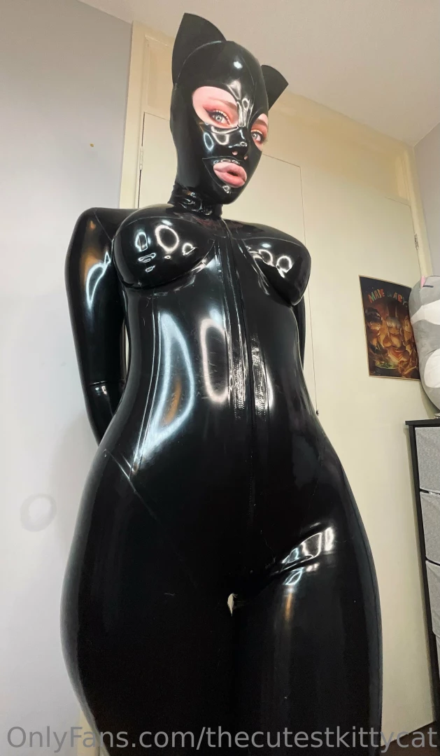 Do you like a full latex look part 15 