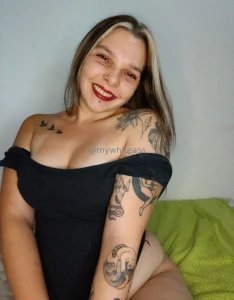 Do you want to live the real experience of a virtual girlfriend who part 1