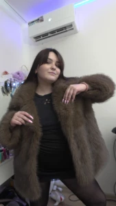 Your queen in furs