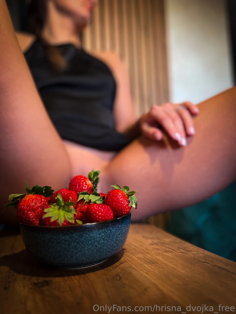 Kr sn ned ln r no v em tak r di dopln te sn dani sladk m ovocem part 1 