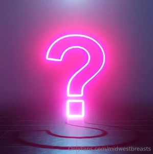 Im debating on doing a live stream some time what would everyone be