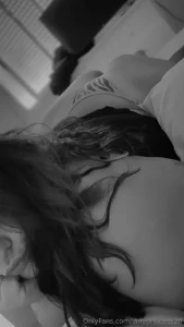 Which one do you like pink or white part 1