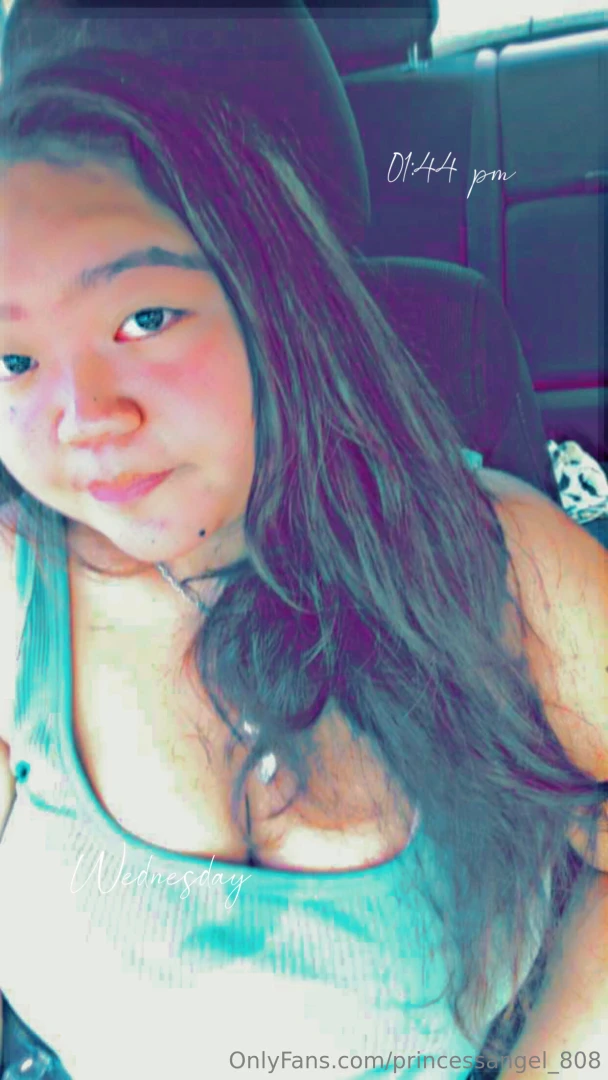 Just vibing out if u like my stories drop a tip please 