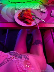 After yesterday doing two different sets now ready to eat my prawn and part 1