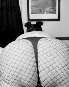 First person to tip 10 gets 350 in my hottest content sent directly to