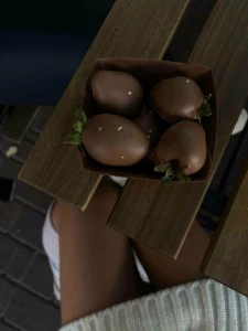 Reminded me of chocolate i love acting in commercials for something