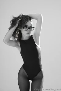 The black and white sun is also the sun i look into the distance to