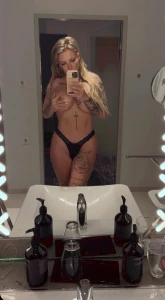 The best feeling in the world is when you finally take off your bra part 1