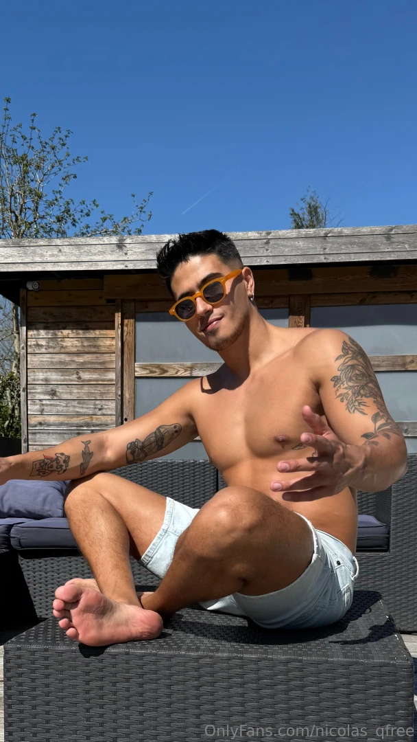 More feet content nicolas_q9 