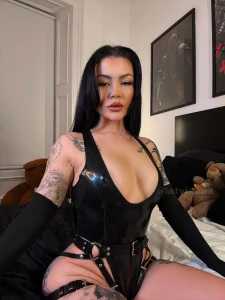 Mistress part 16