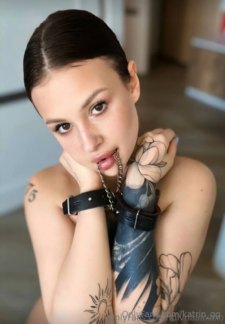 Text her right now mivriaaaxoxo this beauty mivriaaaxoxo will play part 10 