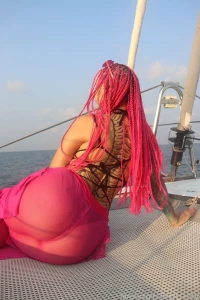 Vote for me best female onlyfans performer 2025 i am contesting in the