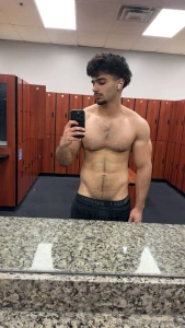 Mmm what do we think about all this body hair